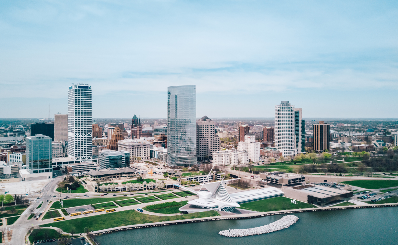 MILWAUKEE-1300-x-1000-px